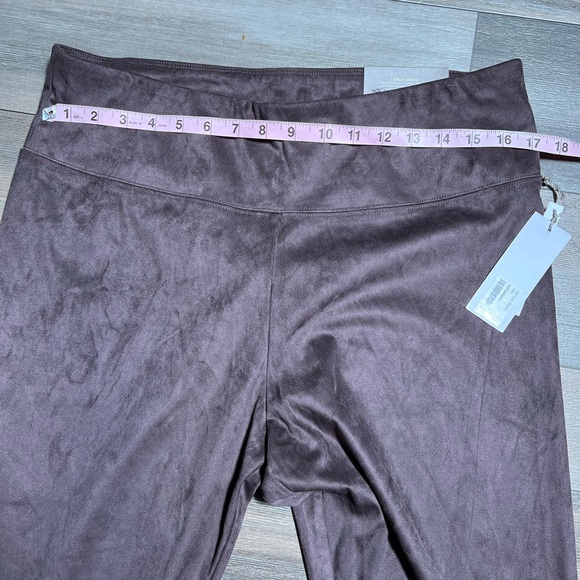 NWT Faux Suede Shale Leggings- Large - Picture 4 of 11